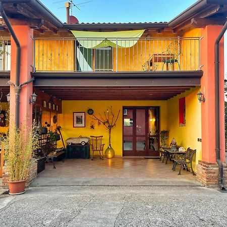 B&B La Cascina Di Alice Кастельони деле Стивиере Екстериор снимка